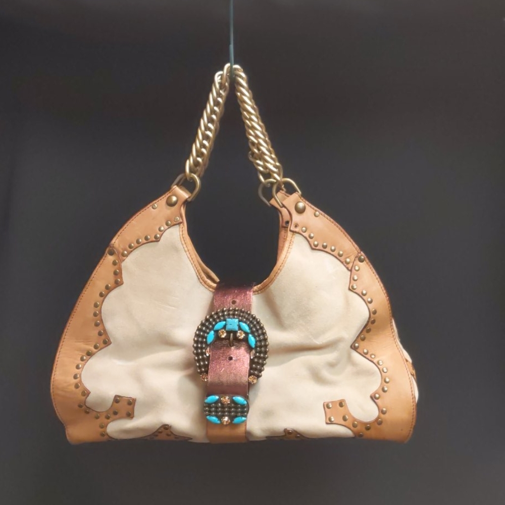 Leather tote